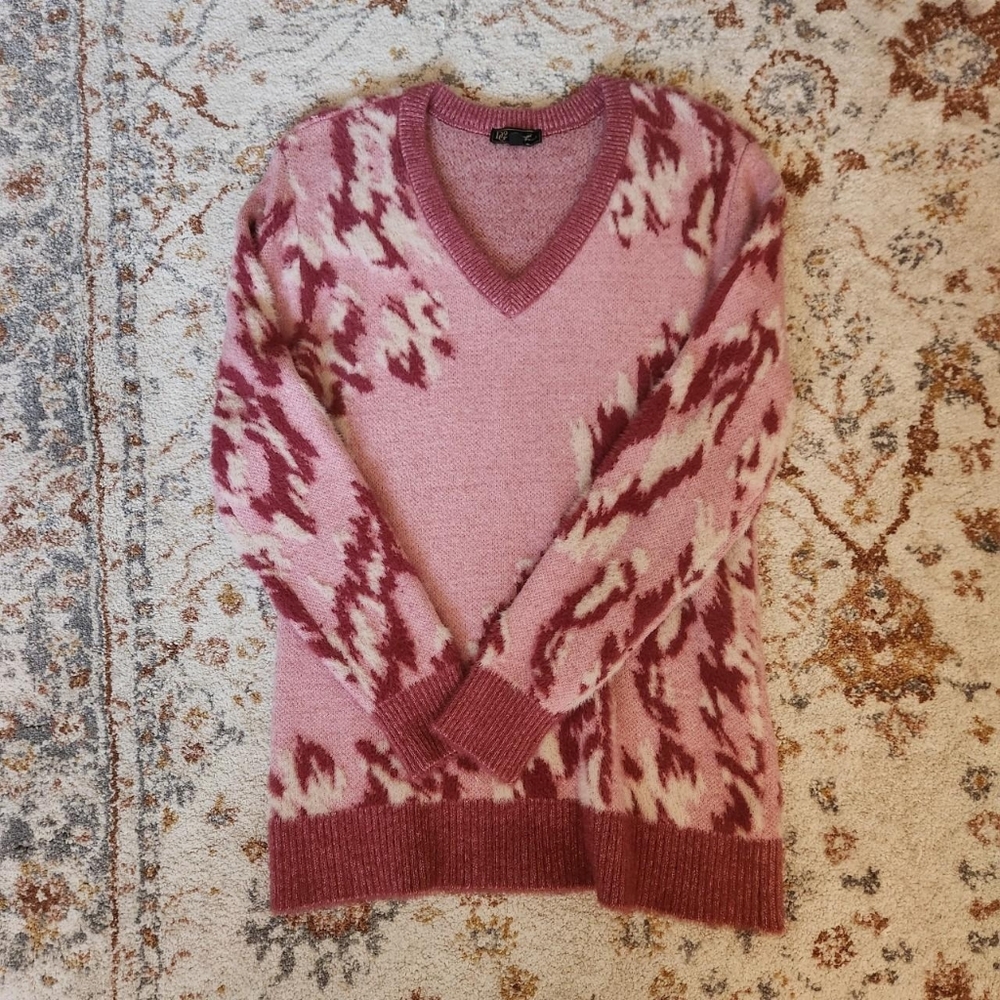 DG2 Diane Gilman luxury Fuzzy Novelty Sweater Blush pattern  Size S